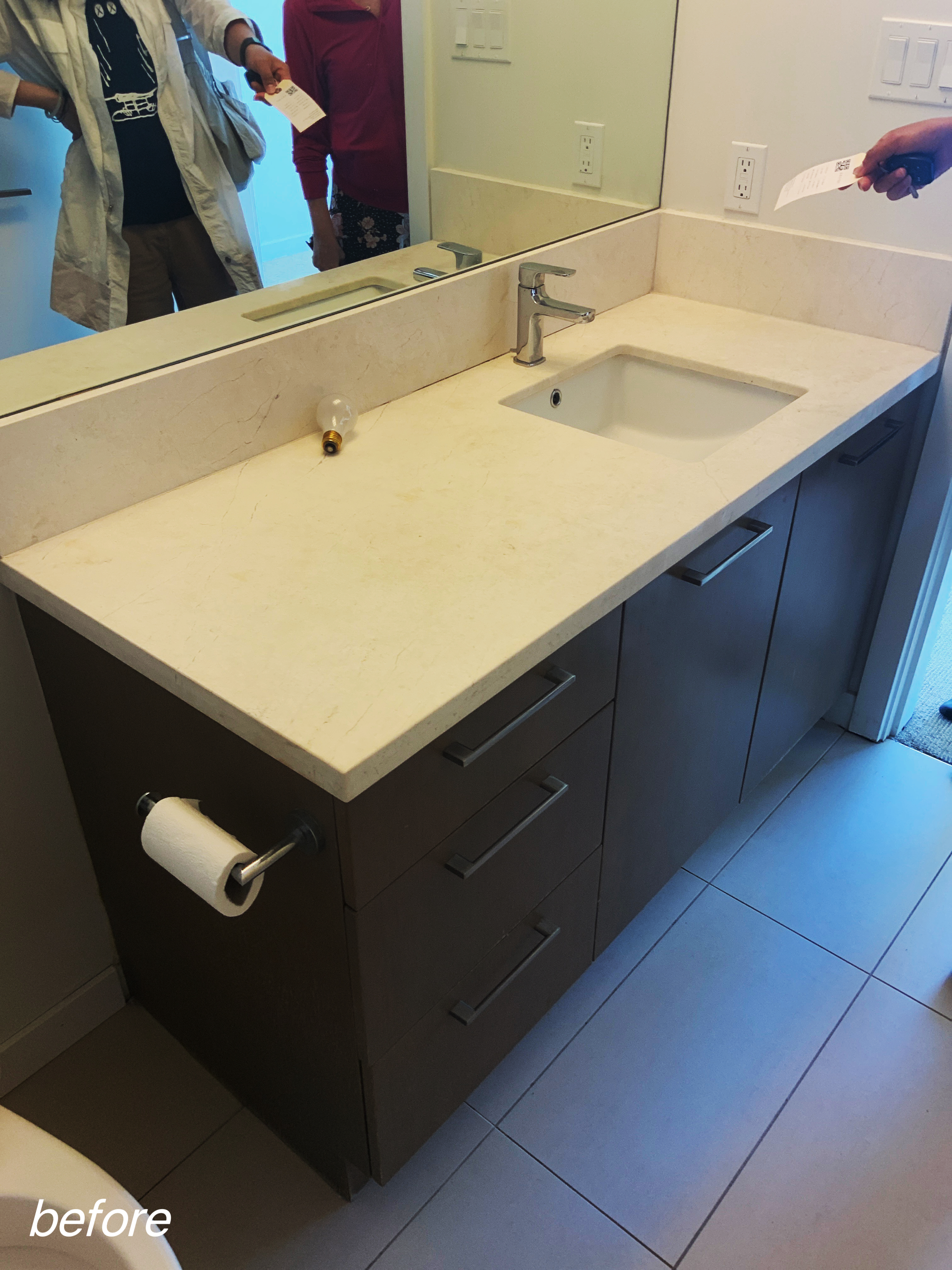 Coquitlam Condo Bathroom Renovation - Before 1