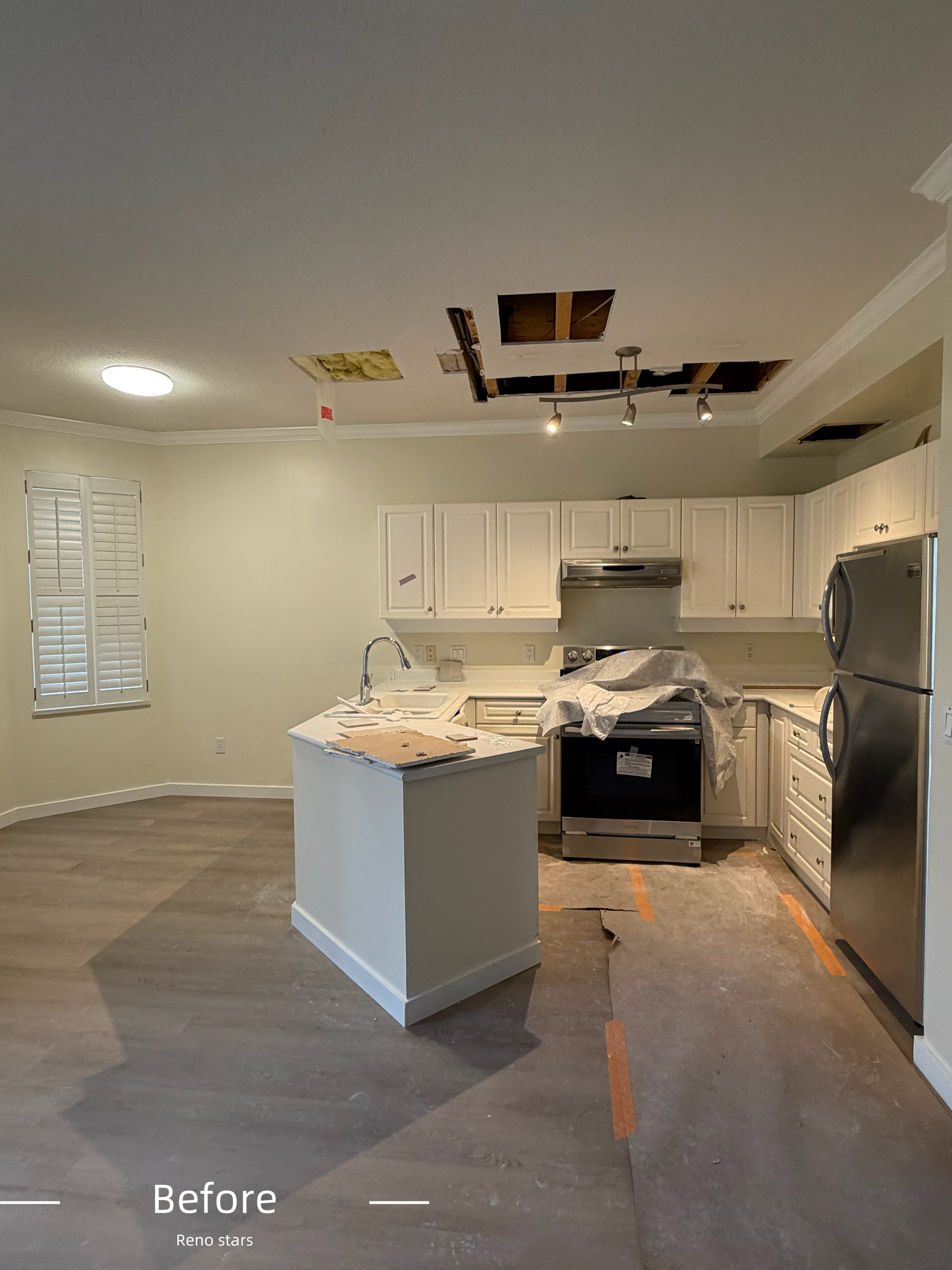 Busy Family Townhouse Kitchen Renovation - Before 2