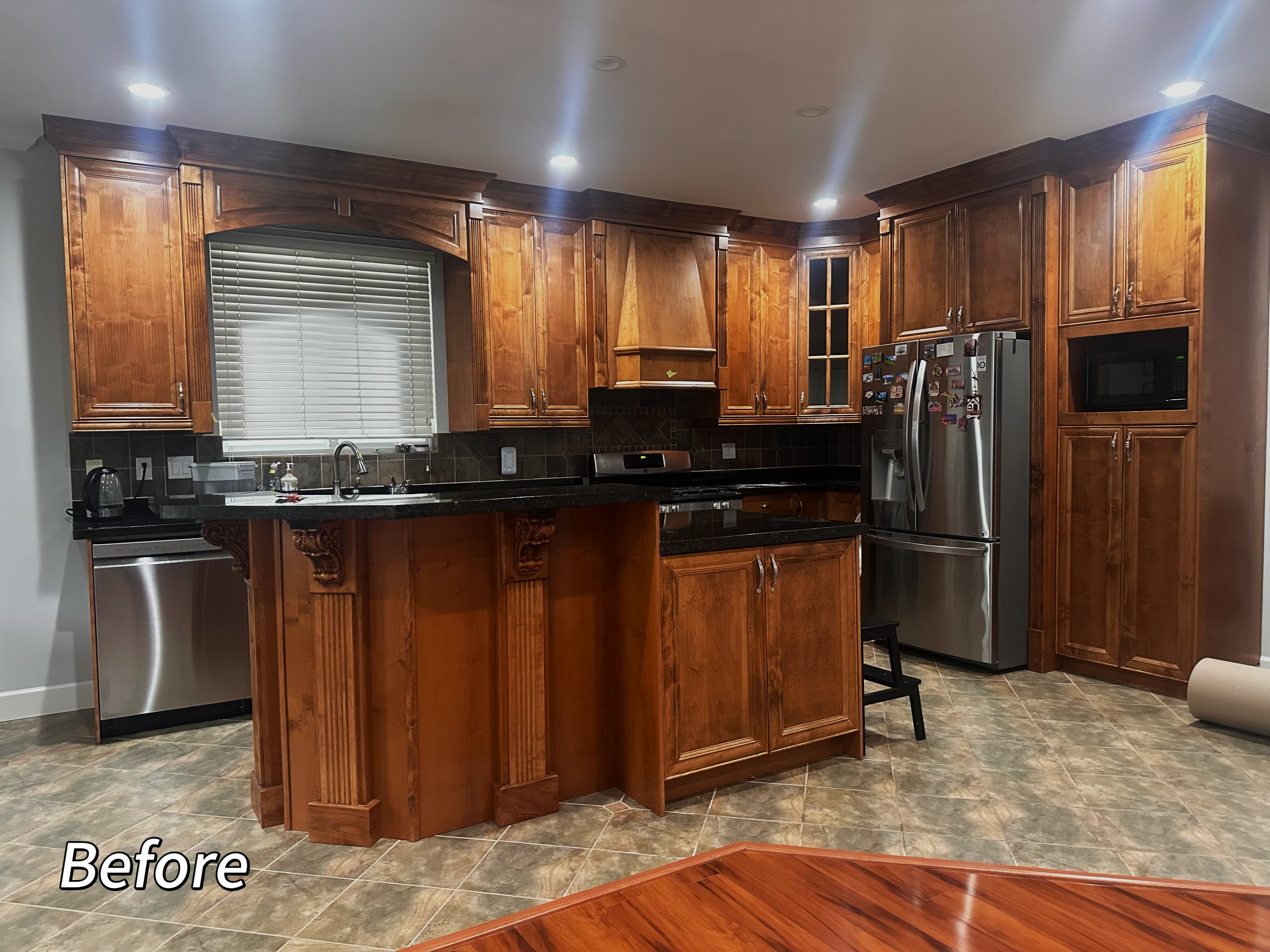 Modern Kitchen Renovation with White Shaker Cabinets - Before Renovation 2