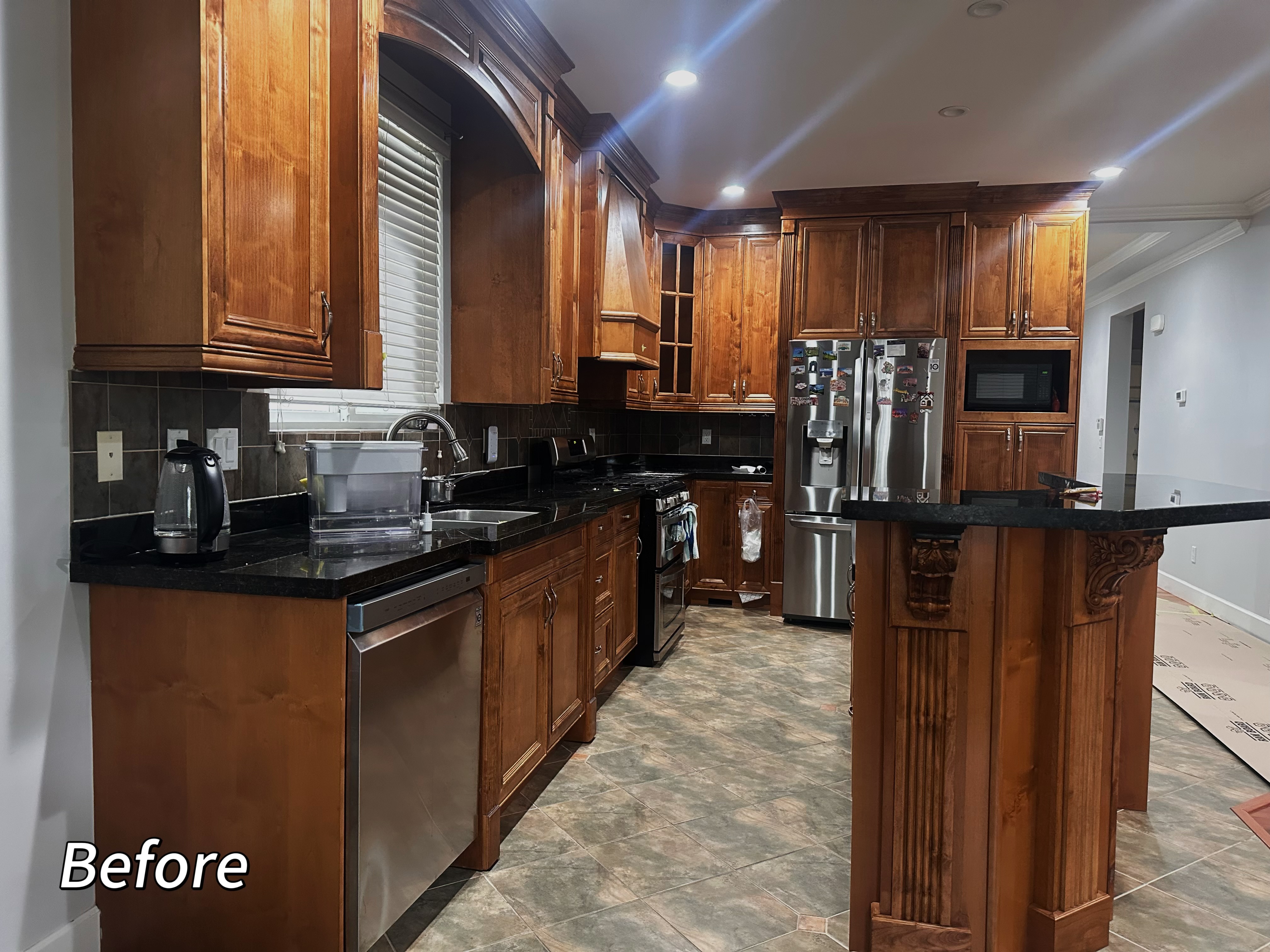 Modern Kitchen Renovation with White Shaker Cabinets - Before Renovation 3