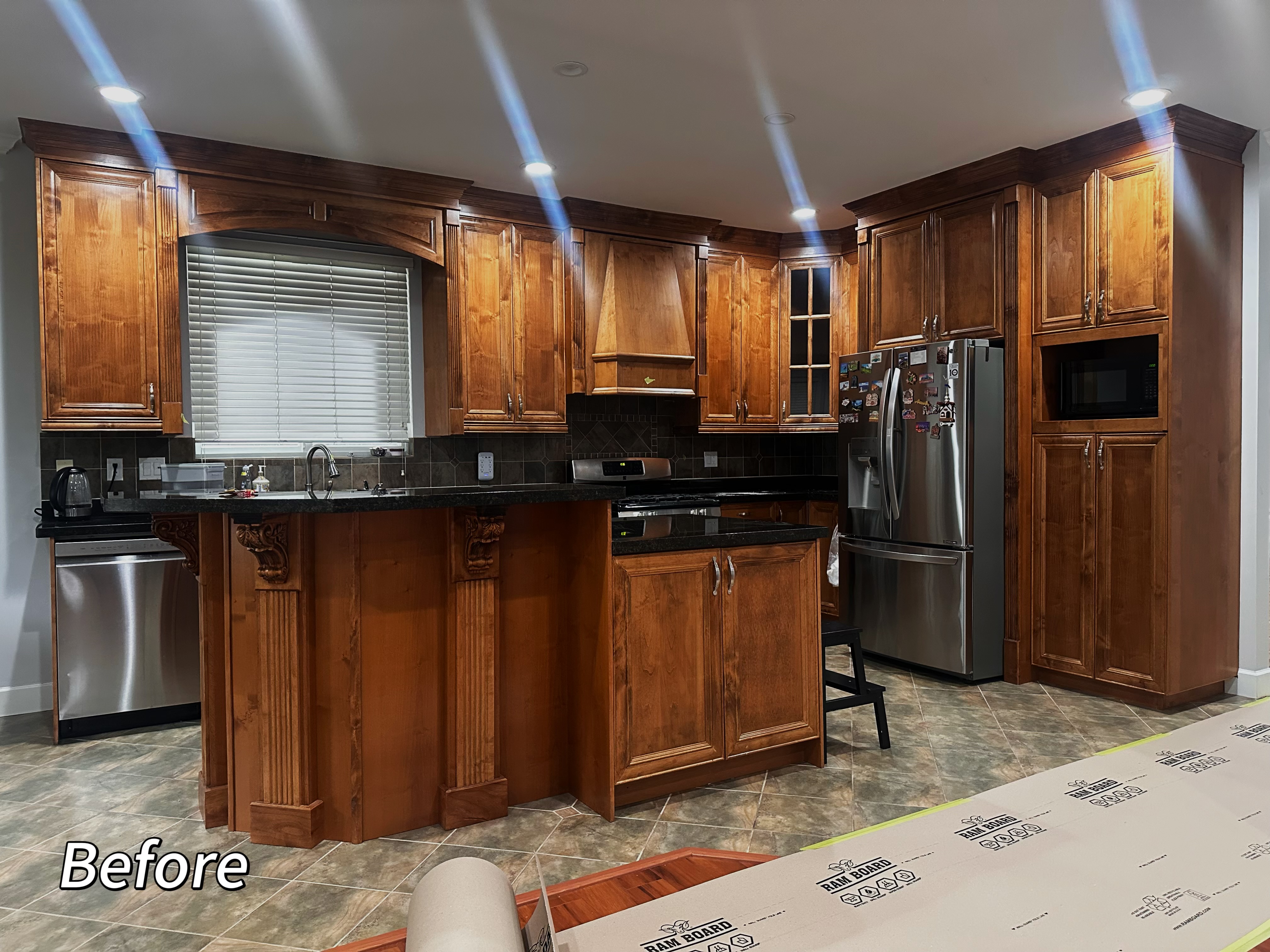 Modern Kitchen Renovation with White Shaker Cabinets - Before Renovation 4