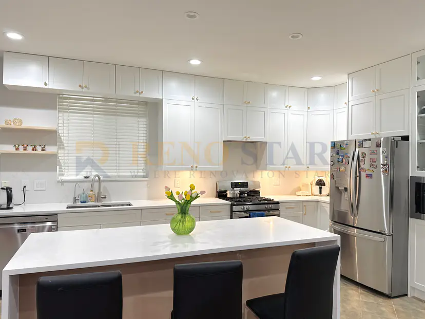 Modern Kitchen Renovation in Langley: White Shaker Cabinets